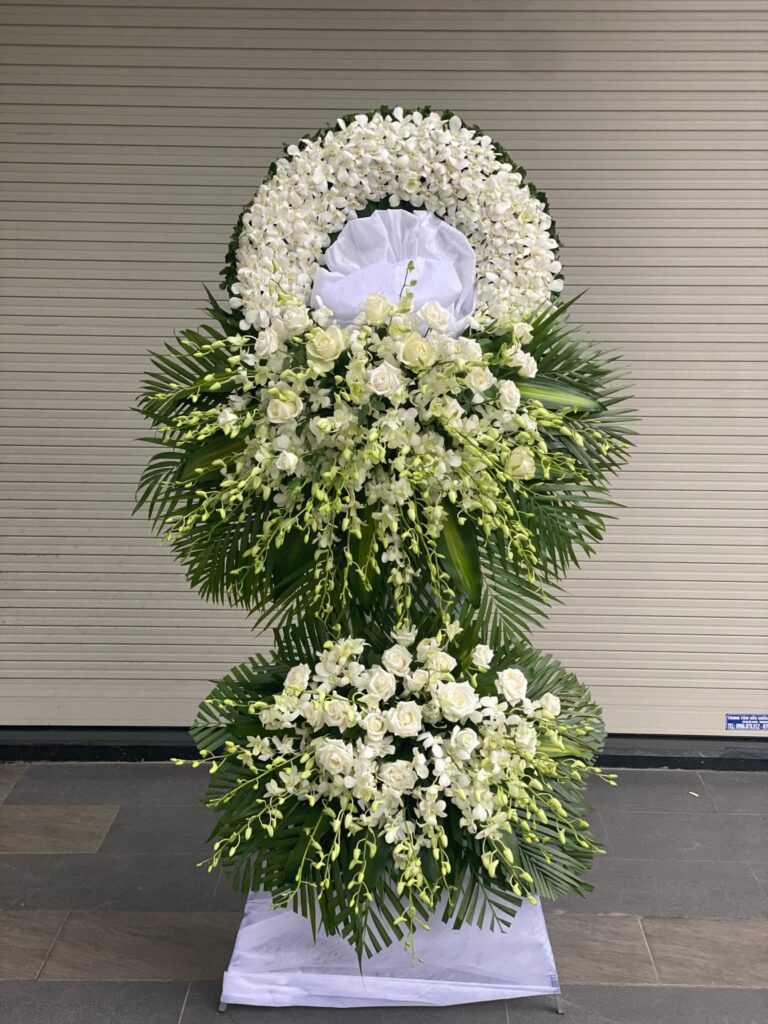 kệ hoa chia buồn Thường Tín