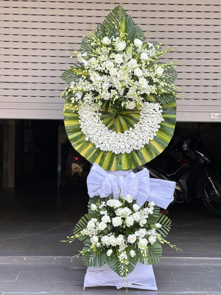 kệ hoa tang lễ tại Đan Phượng
